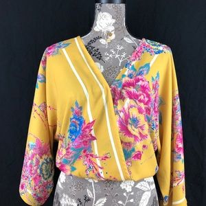 Flying Tomato | Crop Top